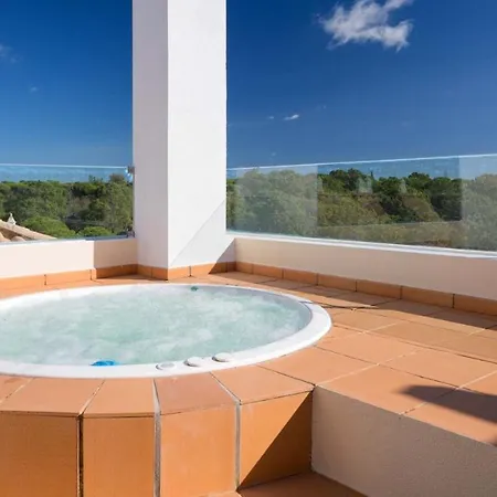 Sleeps 4 Air Con T711331